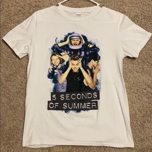 5 Seconds of Summer SLFL tour tee